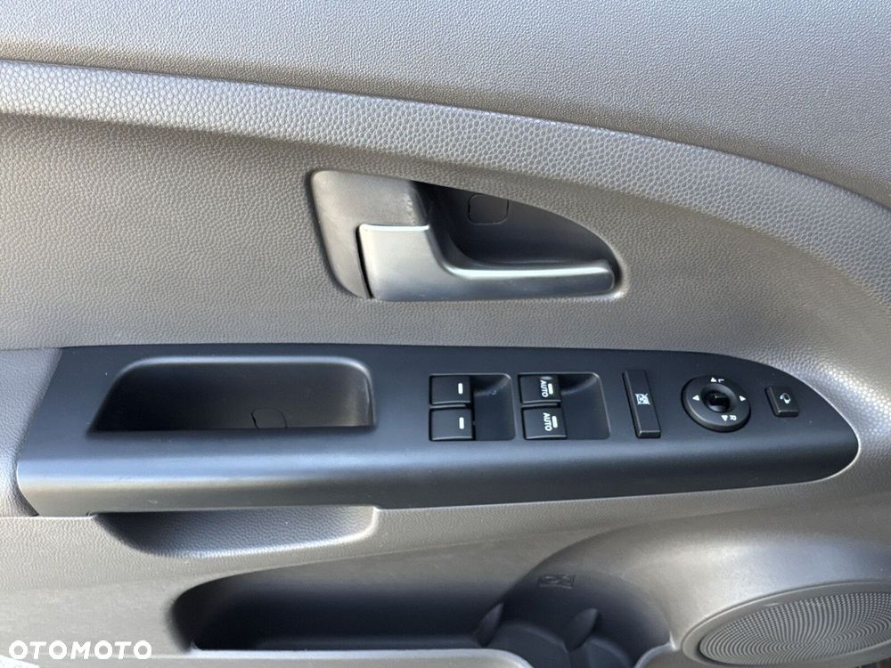 Kia Venga 1.6 XL - 16