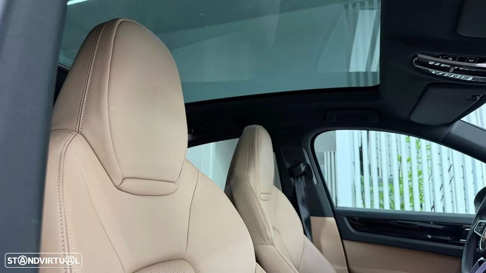 Porsche Cayenne Coupé E-Hybrid - 25