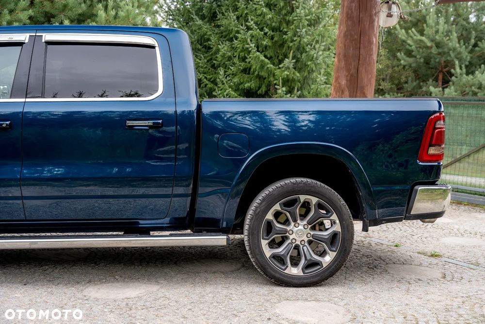 Dodge RAM 1500 5.7 4x4 - 17