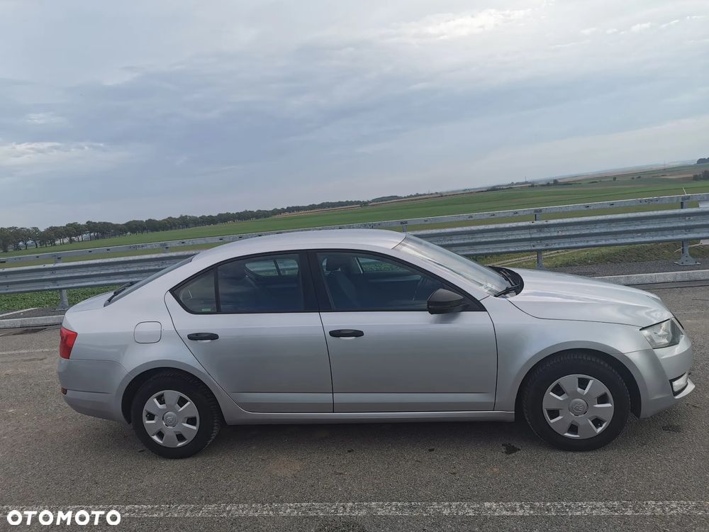 Skoda Octavia - 3