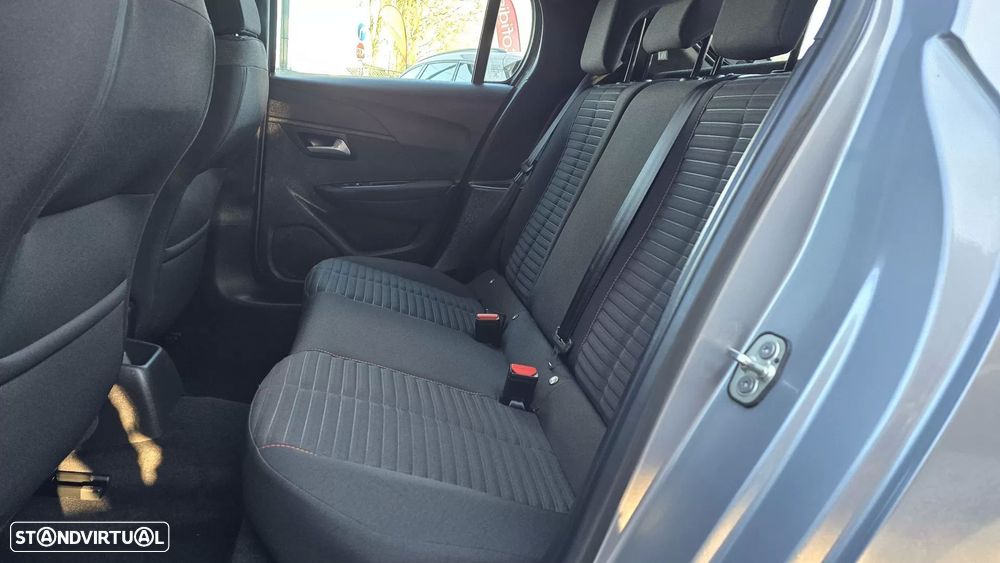 Peugeot 208 1.2 PureTech Active Pack - 19