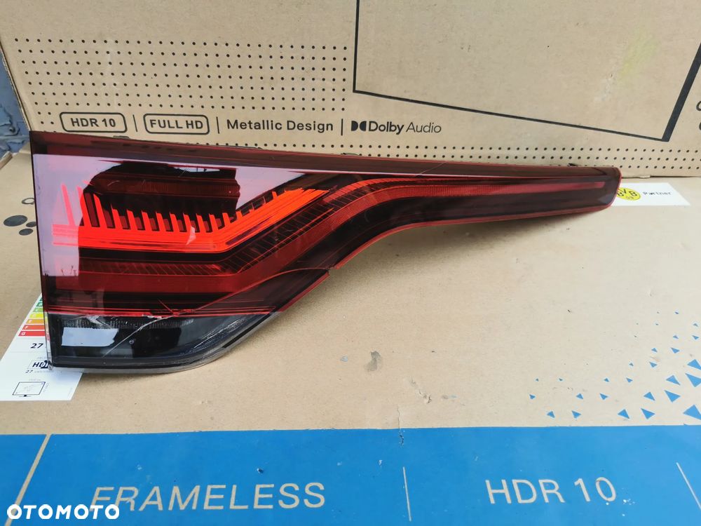 Renault Megane IV lift kombi Lampa lewy tył tylna lewa w klapę LED 265550899R