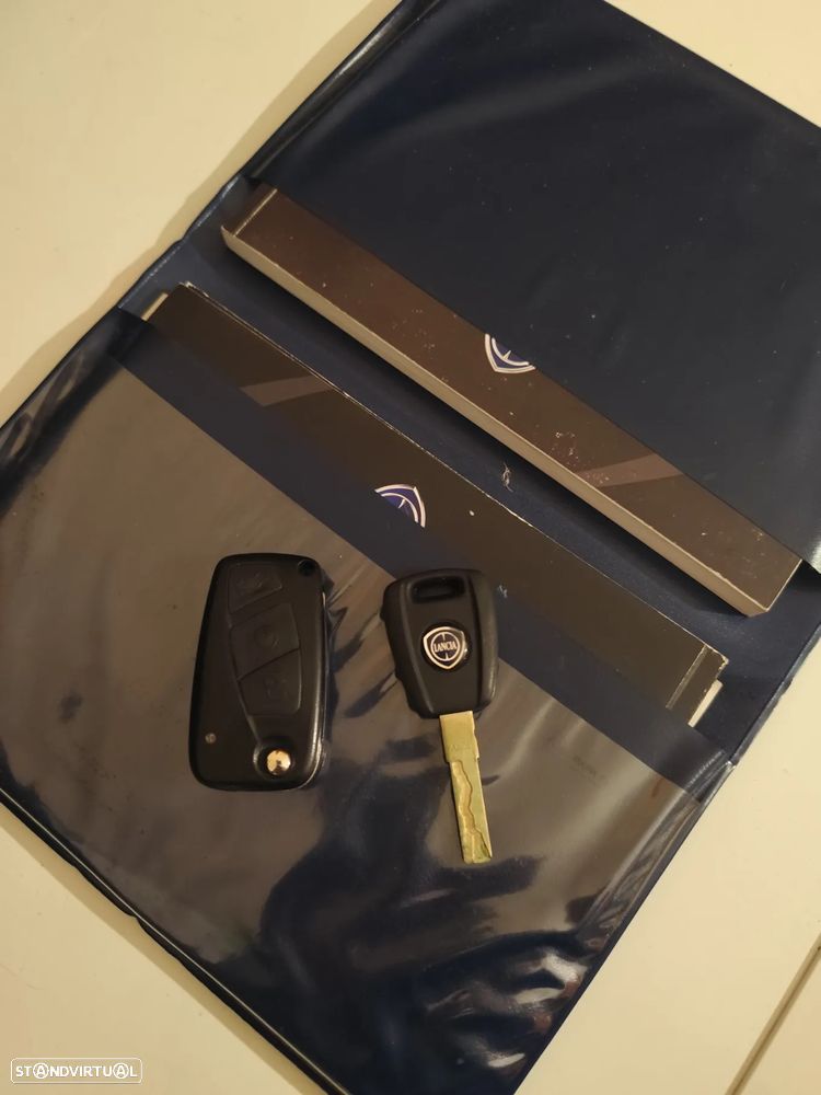 Lancia Ypsilon 1.2 Oro - 9