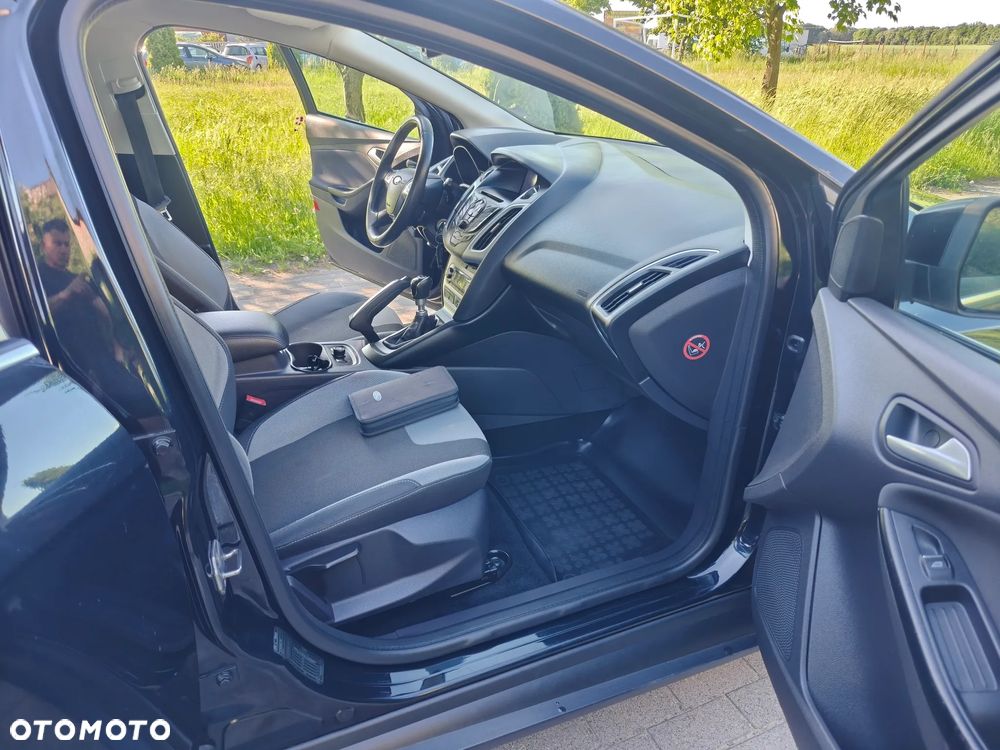 Ford Focus - 9