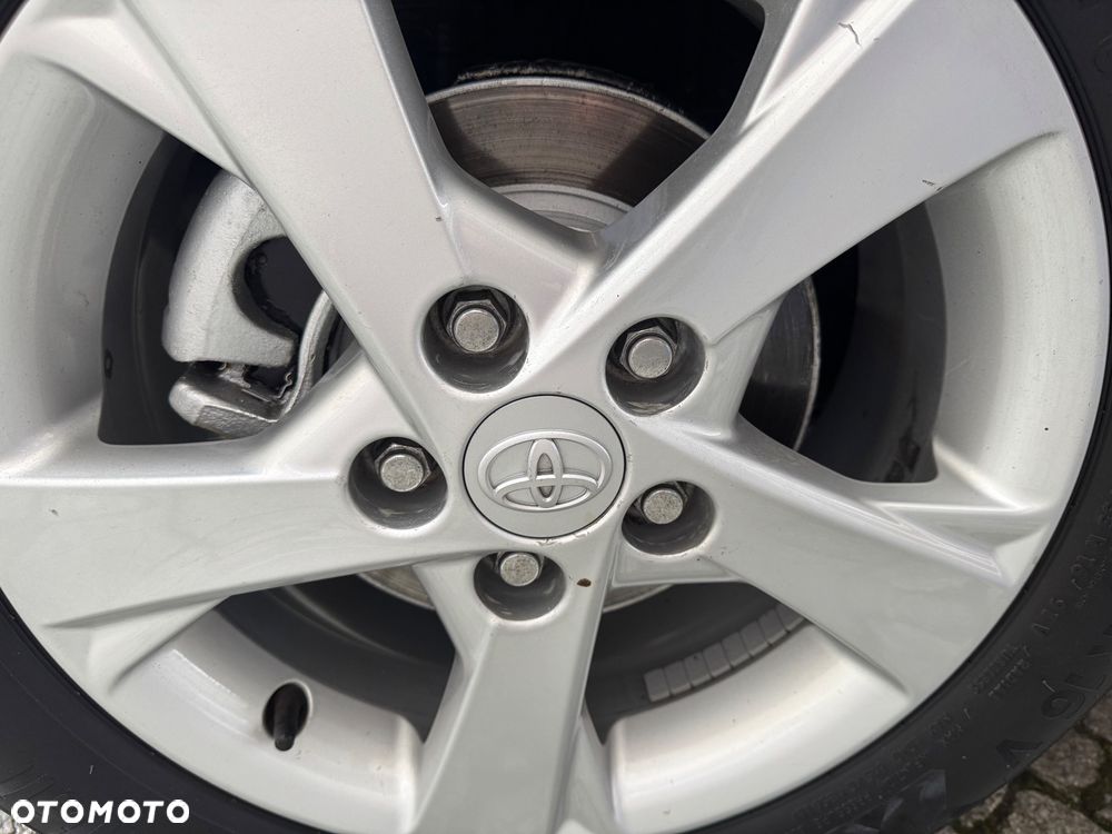 Toyota Auris 1.6 Valvematic Executive - 38