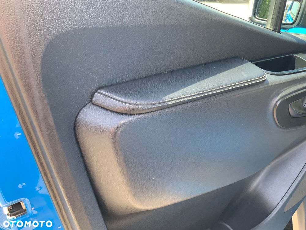 Mercedes-Benz SPRINTER - 13