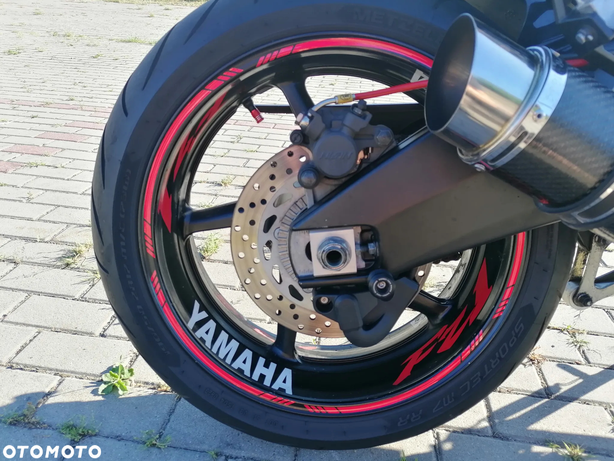 Yamaha FZ - 10