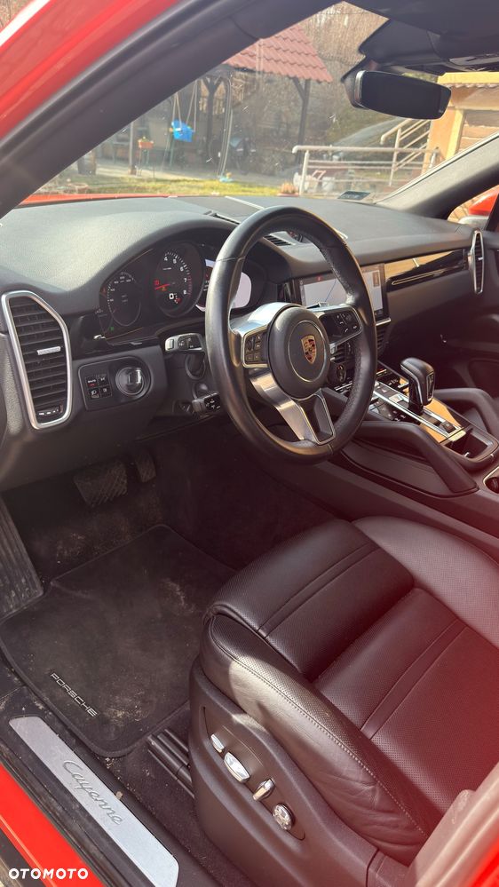 Porsche Cayenne - 14
