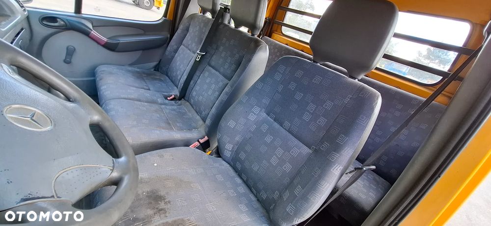Mercedes-Benz SPRINTER - 16