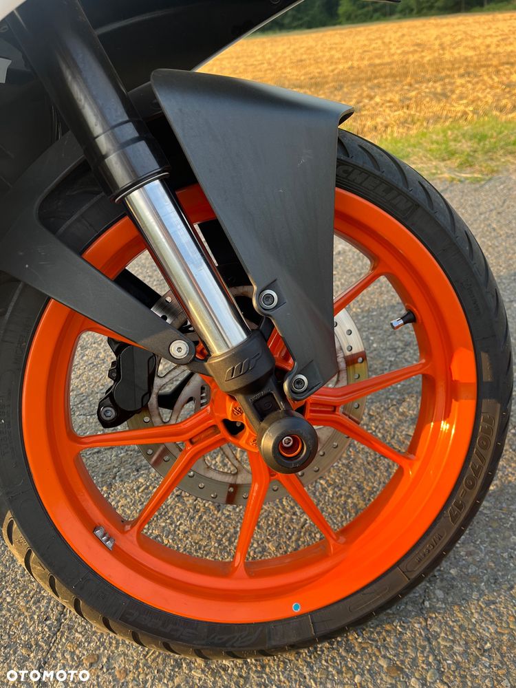 KTM RC 390 - 8