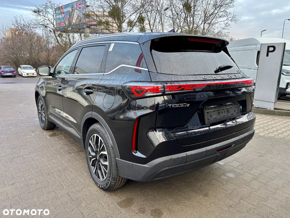 Chery Tiggo 7 1.5 T-GDI Super Hybrid Prestige DHT - 8