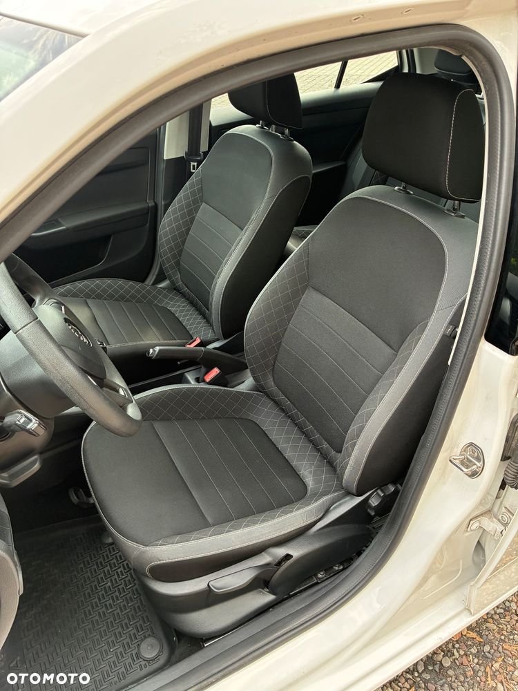 Skoda Fabia 1.0 Ambition - 9