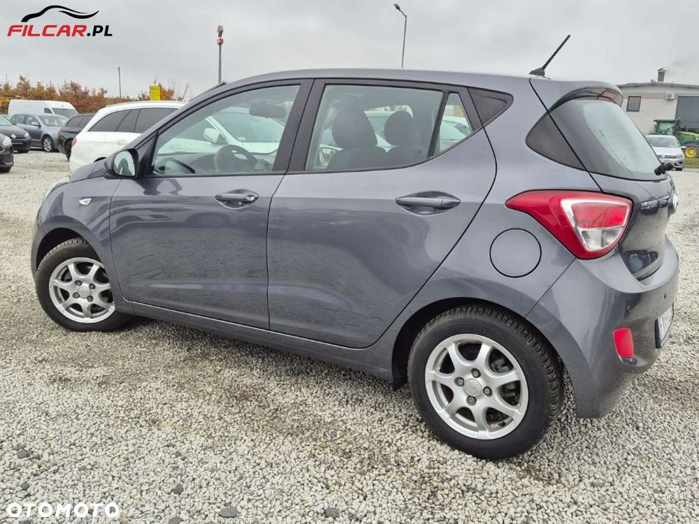 Hyundai i10 - 25