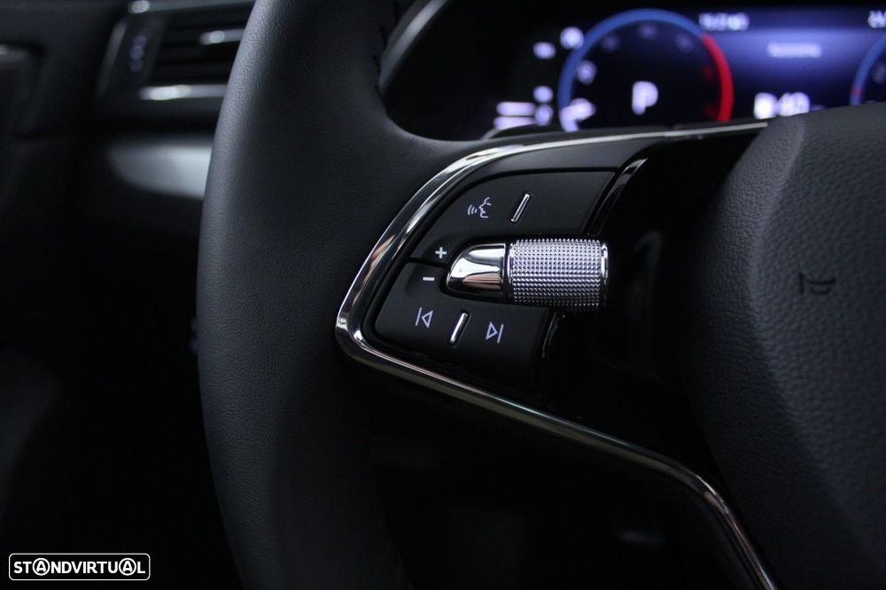 Skoda Superb Break 2.0 TDI Ambition DSG - 23