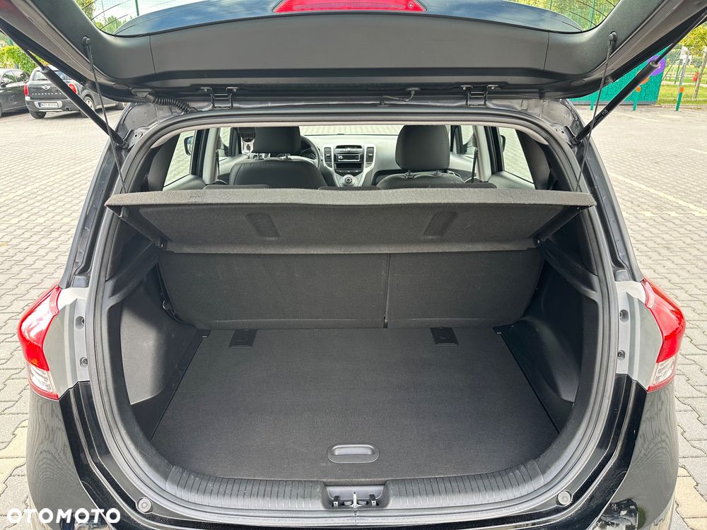 Hyundai ix20 - 18