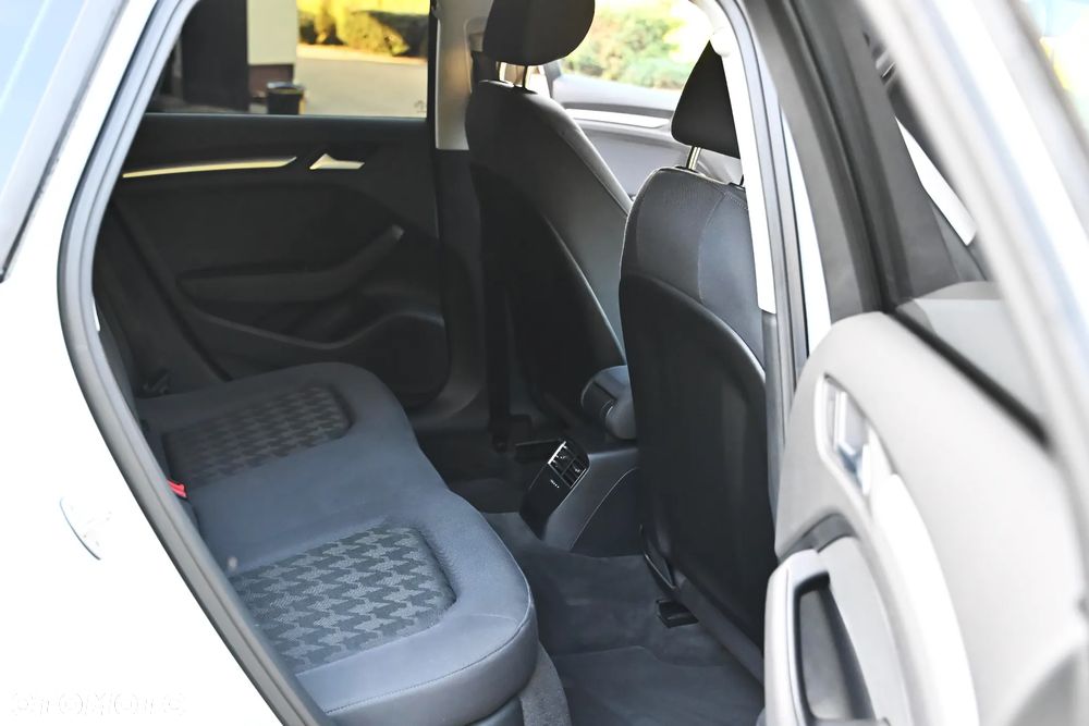 Audi A3 Sportback 1.4 TFSI CoD ultra Ambition - 18