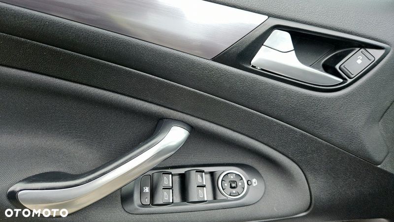 Ford Mondeo 2.0 TDCi Titanium - 32