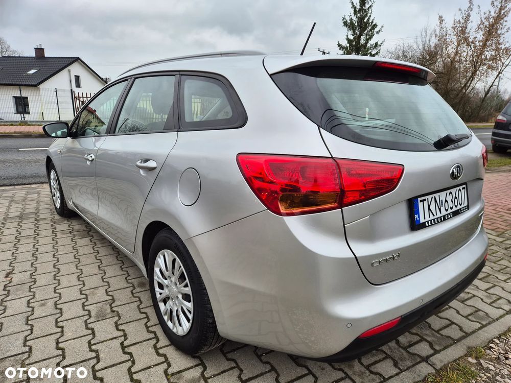 Kia Ceed - 3