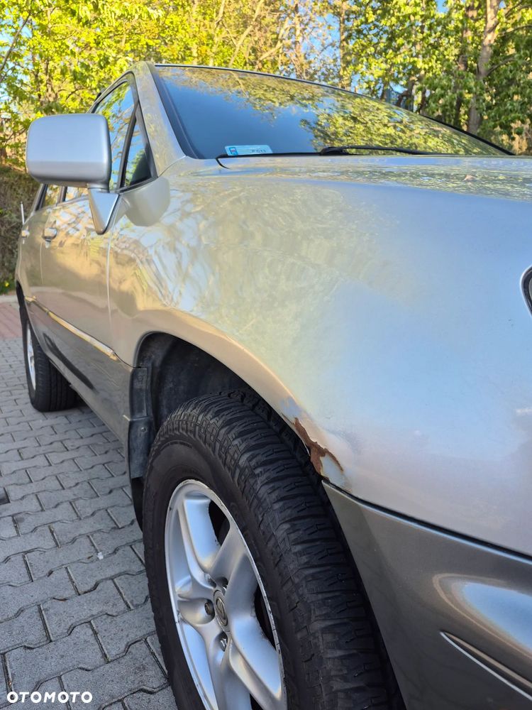 Lexus RX - 12