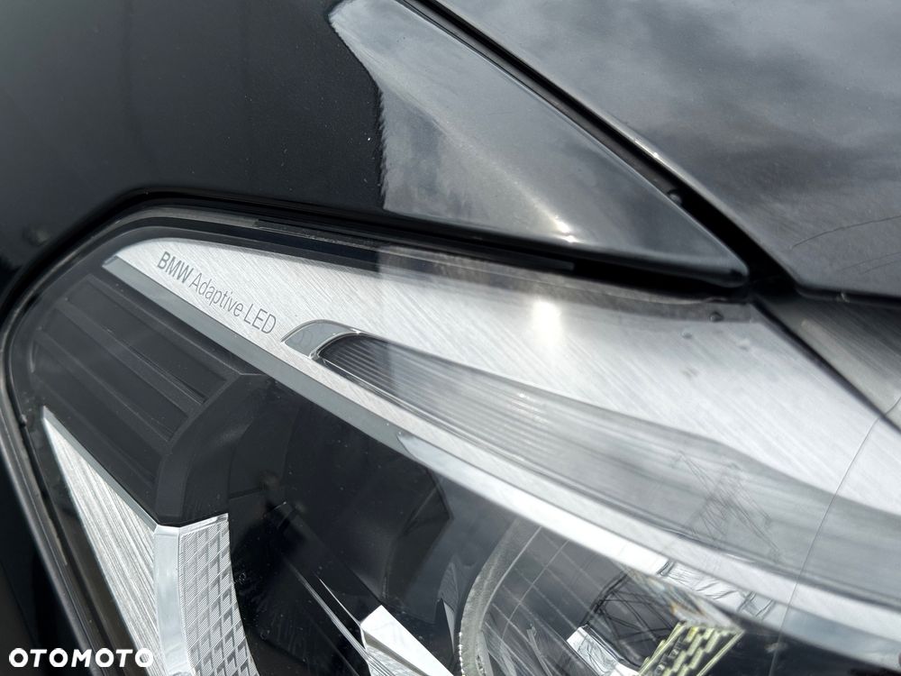 BMW Seria 5 520d Sport Line - 34