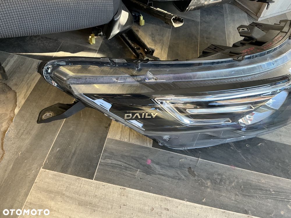 IVECO DAILY 05802711799  LAMPA PRAWA PRZEDNIA PRAWY PRZÓD - 4
