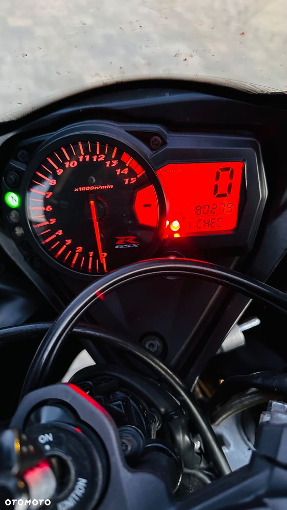 Suzuki GSX 1000 - 5