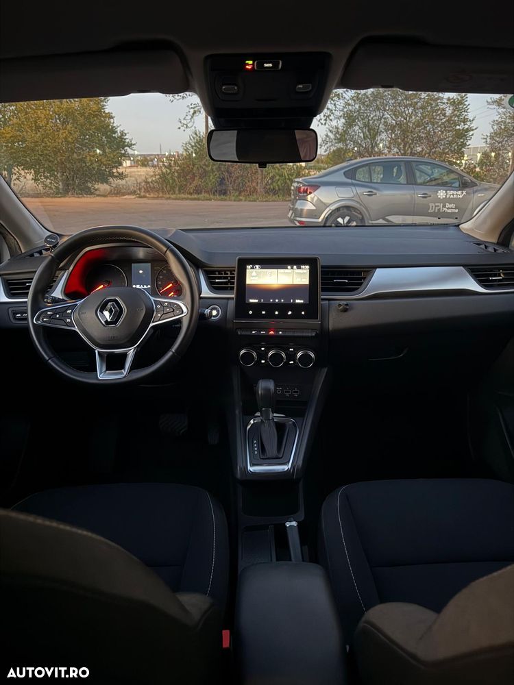 Renault Captur TCe Mild Hybrid 140 EDC GPF TECHNO - 8