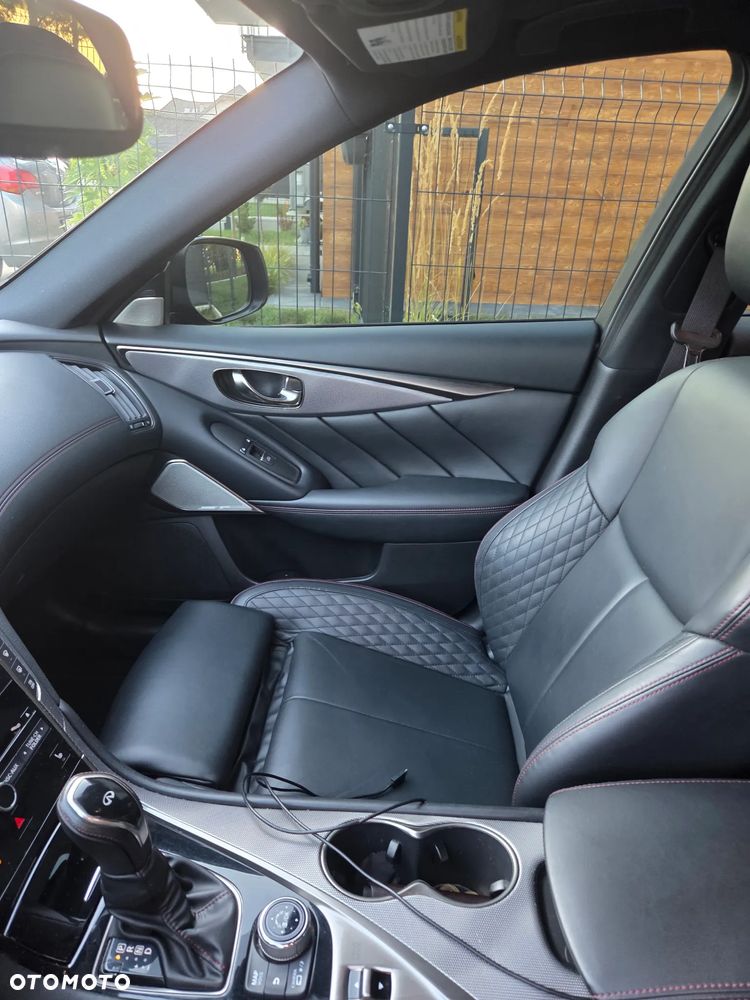 Infiniti Q50 Q50S 3.0t Sport Tech - 17