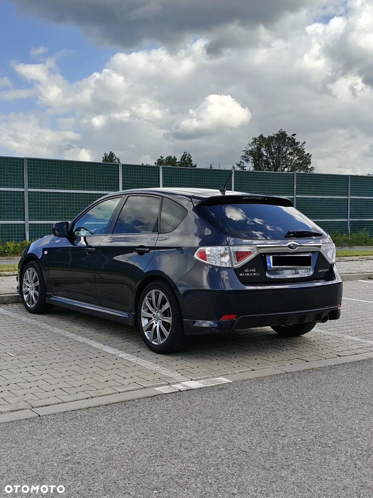 Subaru Impreza 2.0 RS - 3