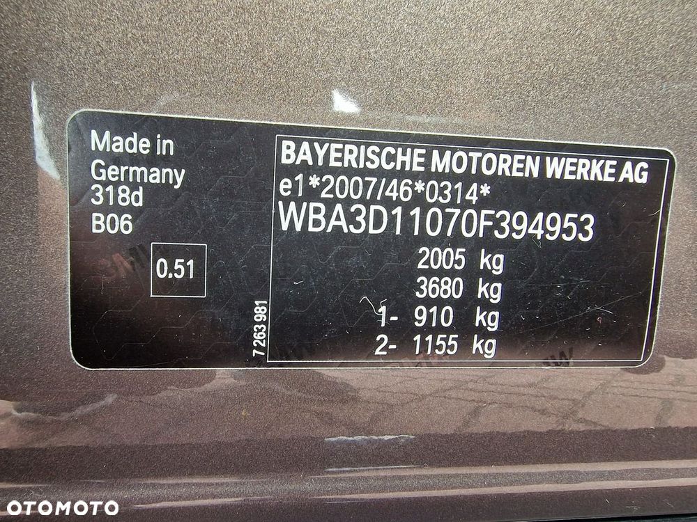 BMW Seria 3 318d Luxury Line - 40