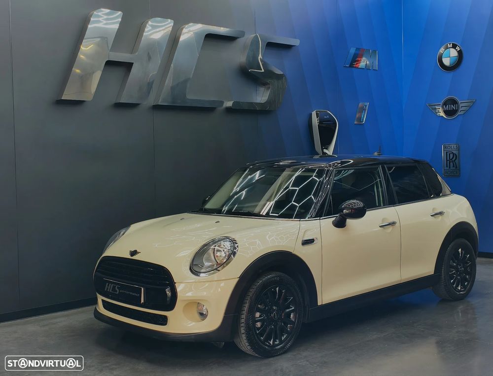 MINI 5 Portas Cooper D - 28