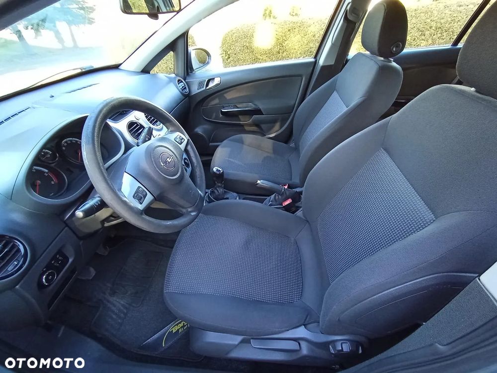 Opel Corsa 1.3 CDTI Edition 150 - 2