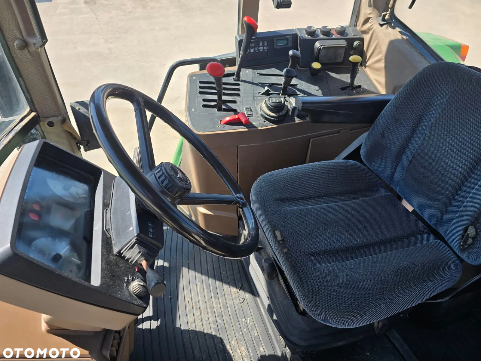 John Deere 6300 - 8