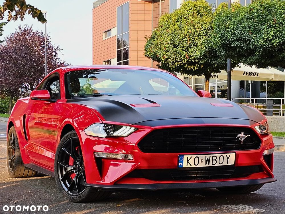 Ford Mustang - 1