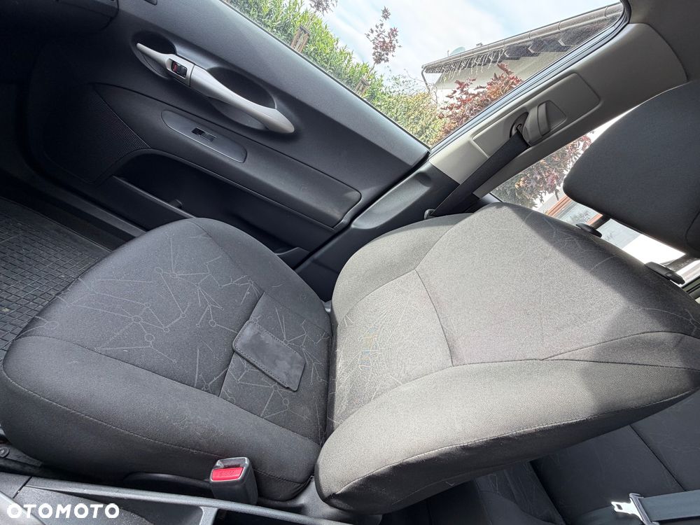 Toyota Auris - 6