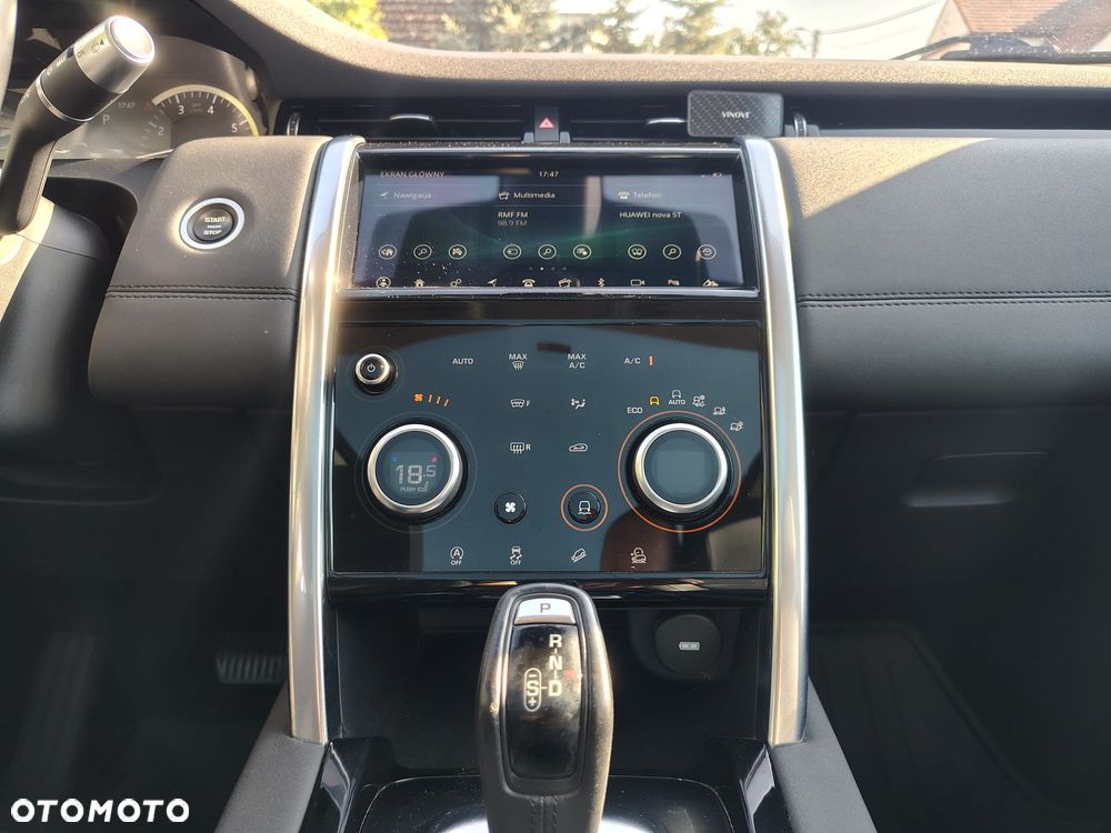 Land Rover Discovery Sport P250 SE - 13