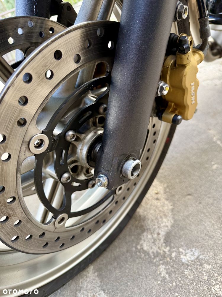 Honda CBF - 26