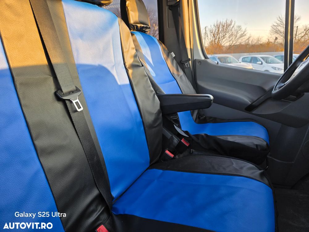 Mercedes-Benz Sprinter - 8