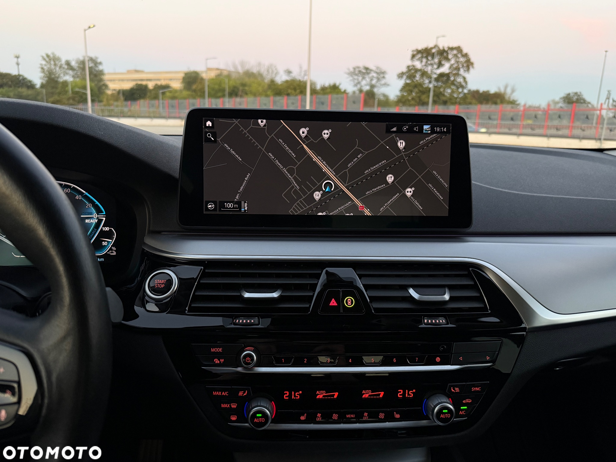 BMW Seria 5 530e xDrive - 35