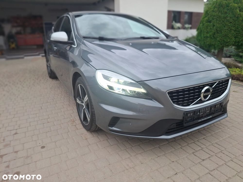 Volvo V40 D2 Drive-E R-Design Momentum - 14