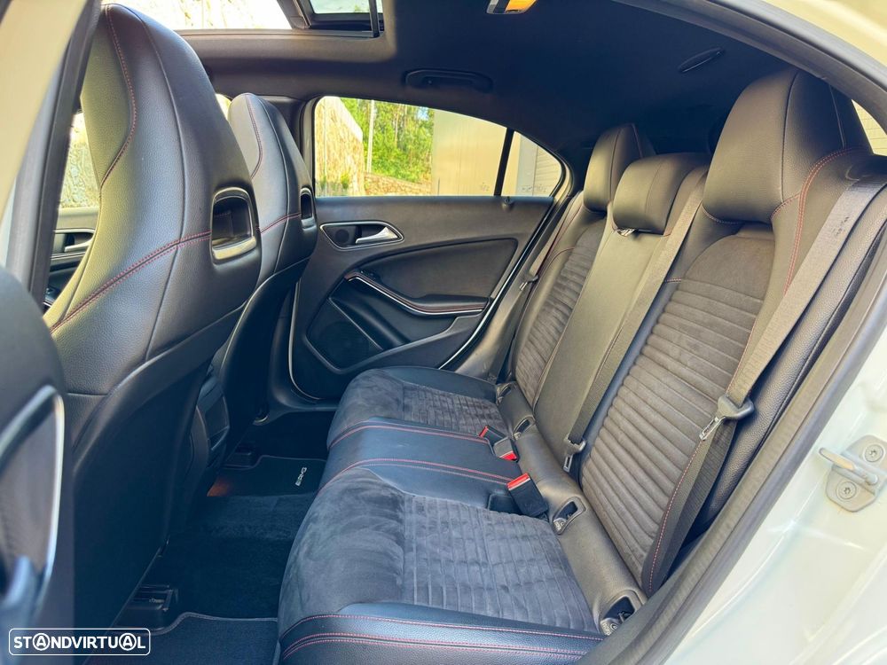 Mercedes-Benz A 180 CDI BE AMG Sport - 32