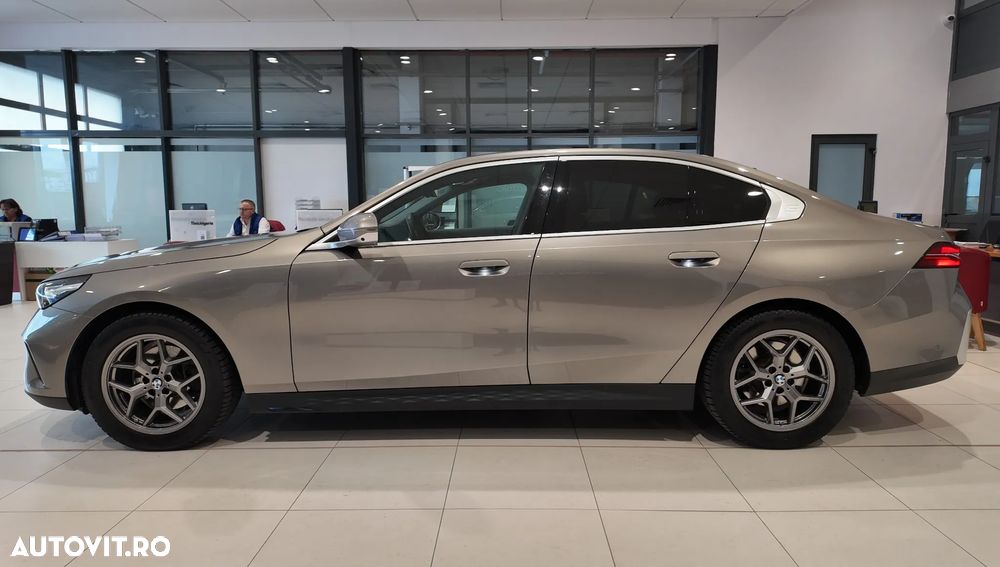 BMW Seria 5 520d xDrive AT MHEV - 7