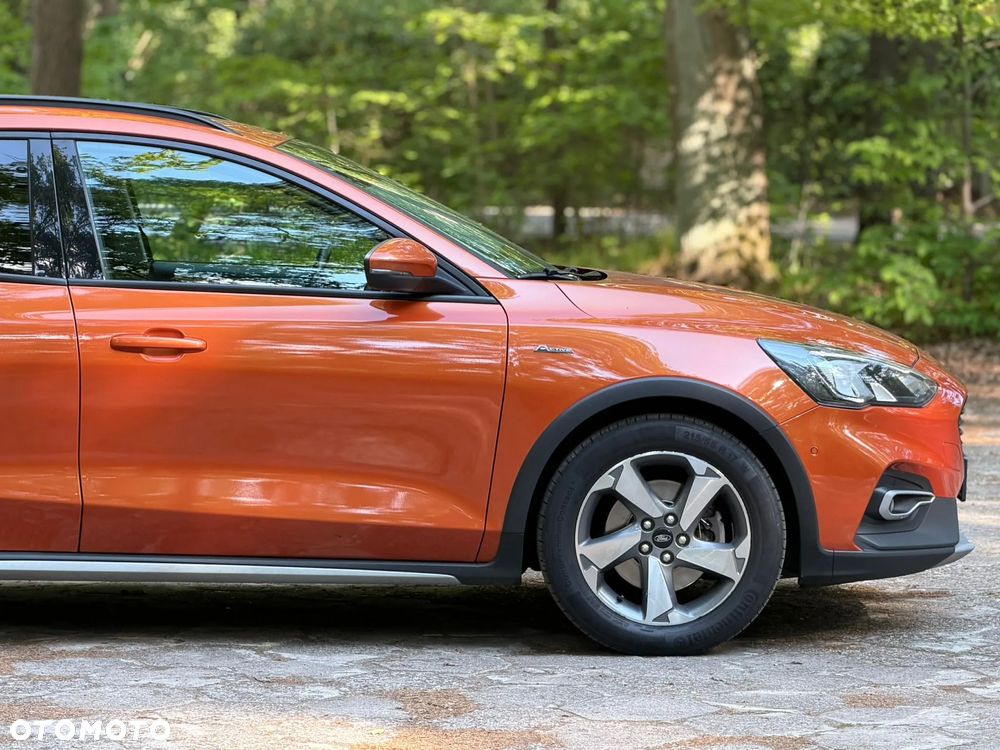 Ford Focus 1.0 EcoBoost Active - 11