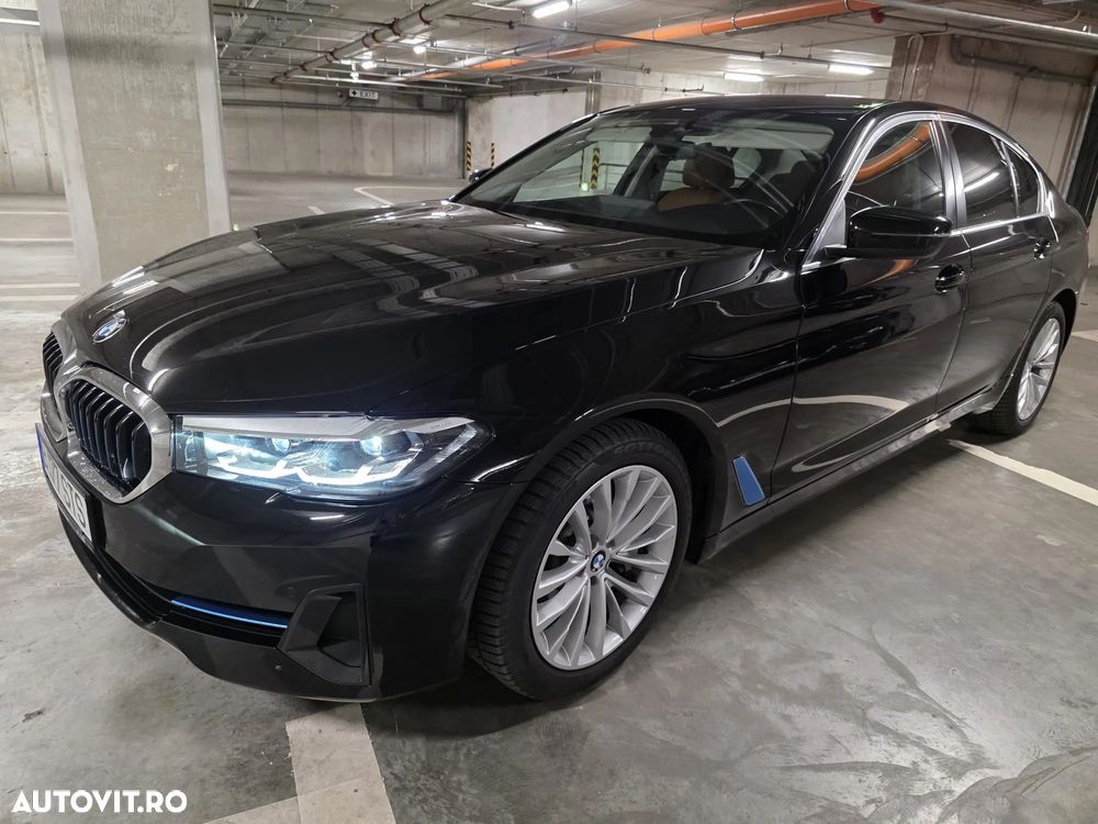 BMW Seria 5 530i xDrive AT MHEV - 1