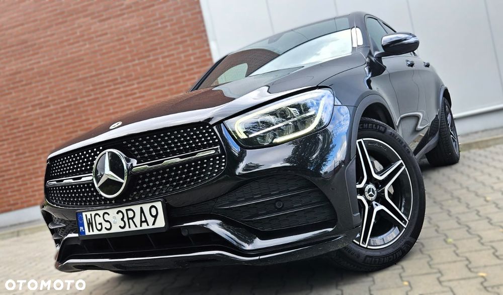 Mercedes-Benz GLC 200 d 4Matic 9G-TRONIC AMG Line - 11