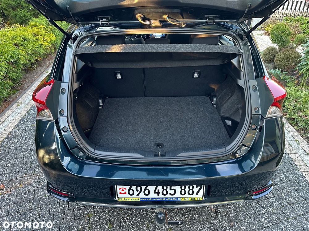 Toyota Auris 1.8 VVT-i Automatik Design Edition - 22