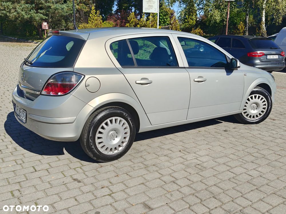 Opel Astra 1.7 CDTI Sport - 16