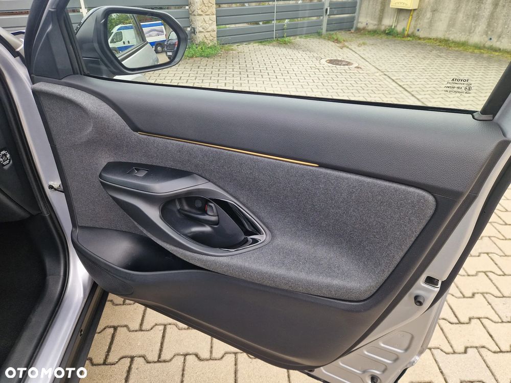 Toyota Yaris Cross Hybrid 1.5 Adventure 4x4 - 38