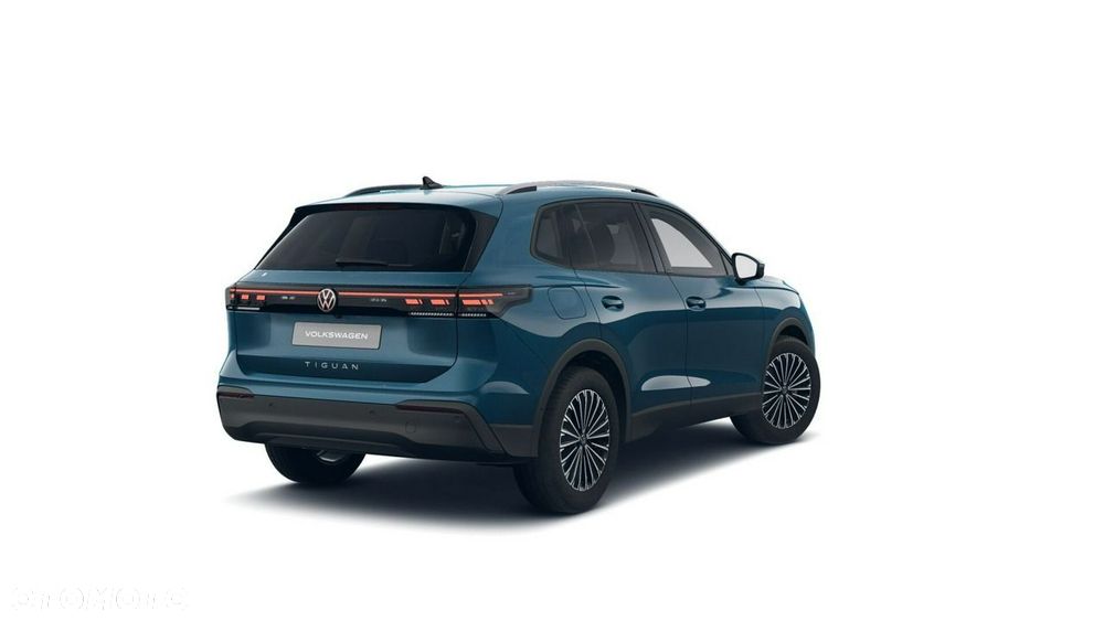 Volkswagen Tiguan - 6