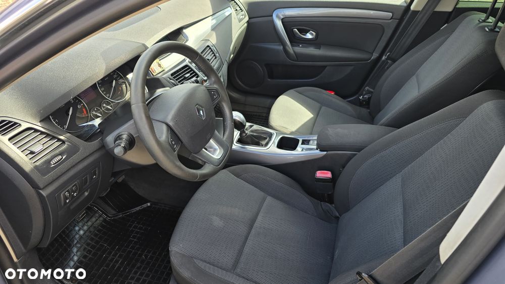 Renault Laguna - 25